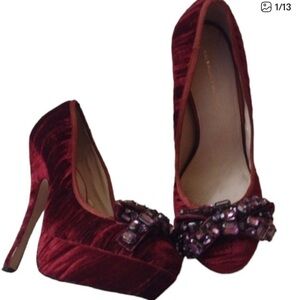 Kurt Geiger London Red Velvet platform pump w Rhinestone bow Size 6.5